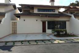 Casa en condominio en venta  en Atibaia/SP REF:C1105