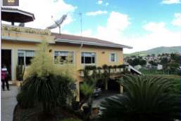 Casa  venda  em Atibaia/SP - Vila Santista REF:C895