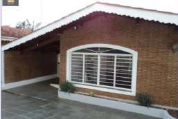 Casa  venda  em Atibaia/SP - Centro REF:C637