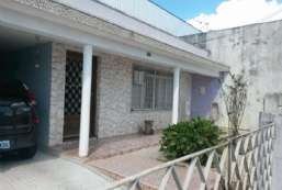 Casa  venda  em Atibaia/SP - Centro REF:C1657
