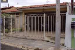 Casa  venda  em Atibaia/SP - Jardim dos Pinheiros REF:C518