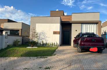 Casa em Condomnio/loteamento Fechado em Atibaia/SP  Marmeleiro REF: C2340