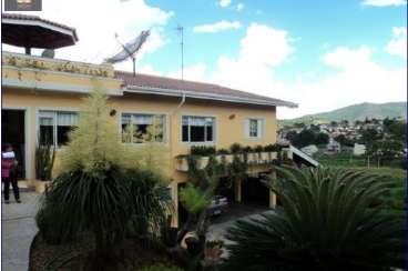 Veja mais Casa em Atibaia/SP REF: C971 Casa em Atibaia/SP REF: C971