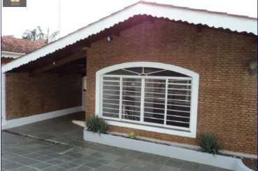 Casa em Atibaia/SP  Vila Santista REF: C1257
