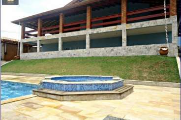 Farmstead em Atibaia/SP  Jardim dos Pinheiros REF: CH1353