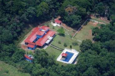 Grange em Atibaia/SP  Rio Abaixo REF: SI1501