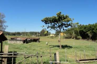 Ch�cara em Atibaia/SP  Vale das Flores REF: CH1671