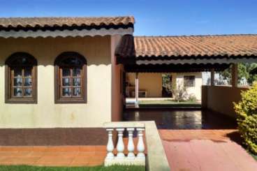 Casa em Atibaia/SP  Campos de Atibaia REF: C1699