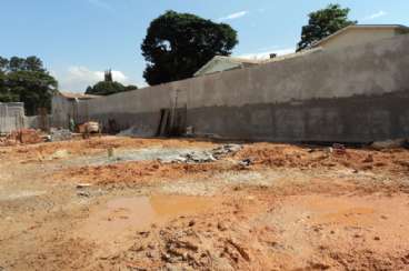 Casa em Condomnio/loteamento Fechado em Atibaia/SP  Vila Petrpolis REF: C1810