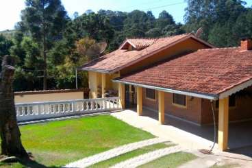 Ch�cara em Bom Jesus dos Perdoes/SP  Alpes de B. Jesus REF: CH1875