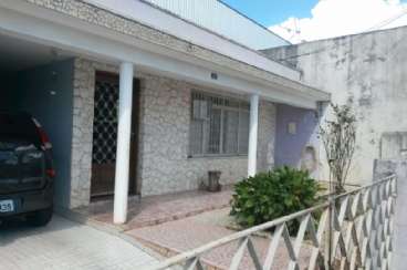 Casa em Atibaia/SP  Centro REF: C1903