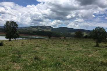 Terreno em Joanopolis/SP  Represa Jaguari REF: T1874