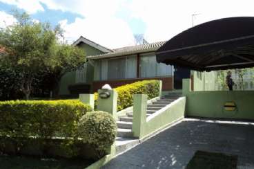 House em Atibaia/SP  Jardim Paulista REF: C2036