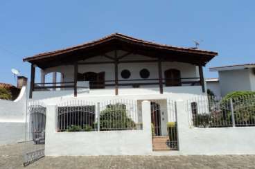 Casa em Atibaia/SP  Jardim Itaperi REF: C2039
